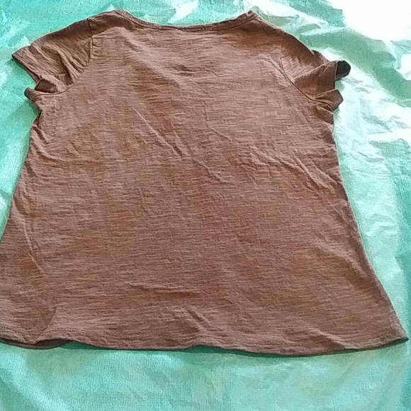 🌺 Ricki's  T -Shirt - Picture 5 of 5